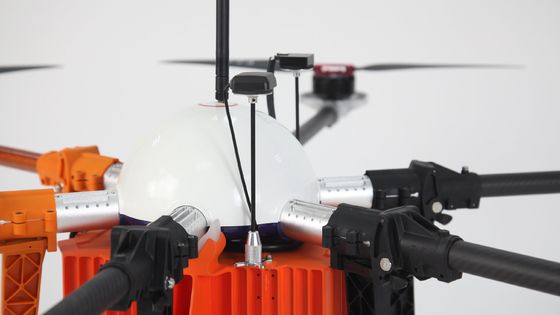 M6E-EDU 6-осевой сельскохозяйственный опрыскивающий дрон. Надежный дрон для полевого опрыскивания