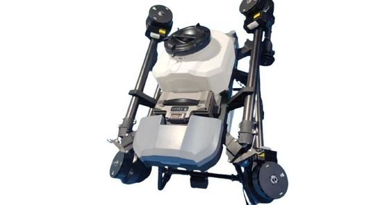 Электрические дроны для опрыскивания полей, настроенные на скорость распыления 6-8 м/с